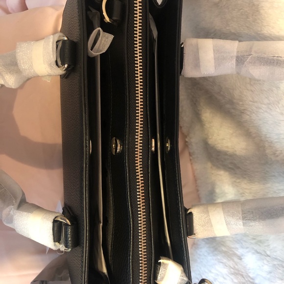 Kate Spade Purse - Picture 5 of 5